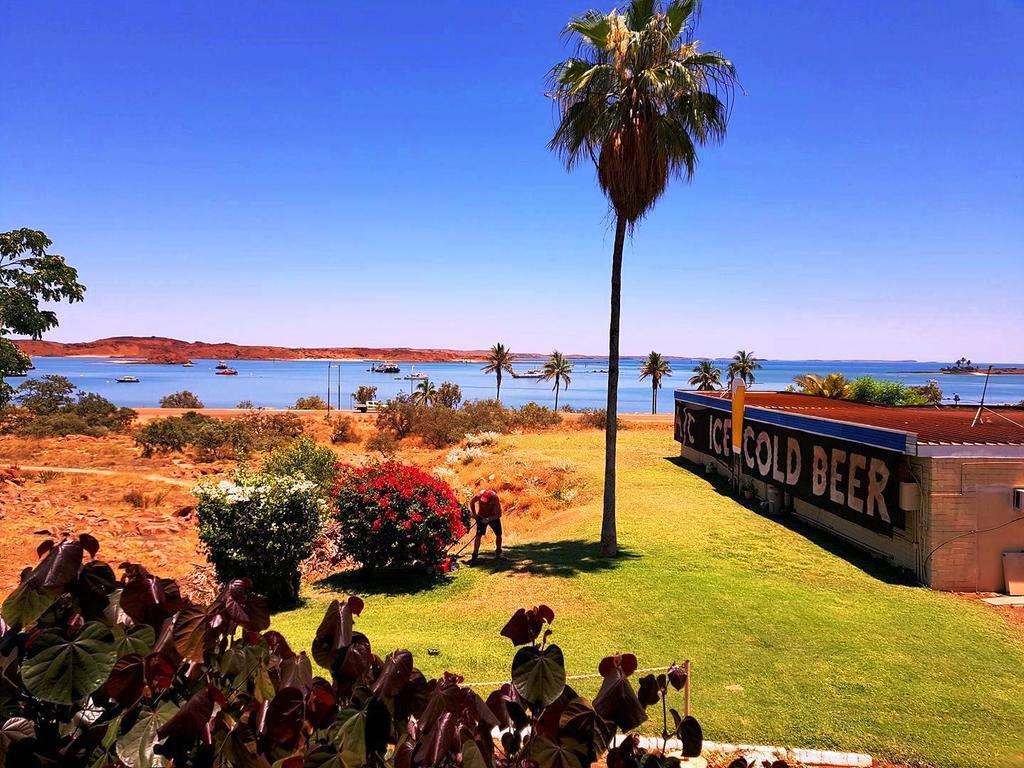 Dampier Mermaid Hotel Karratha Extérieur photo