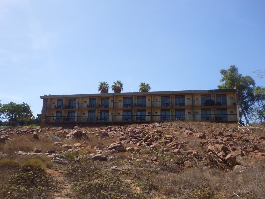 Dampier Mermaid Hotel Karratha Extérieur photo