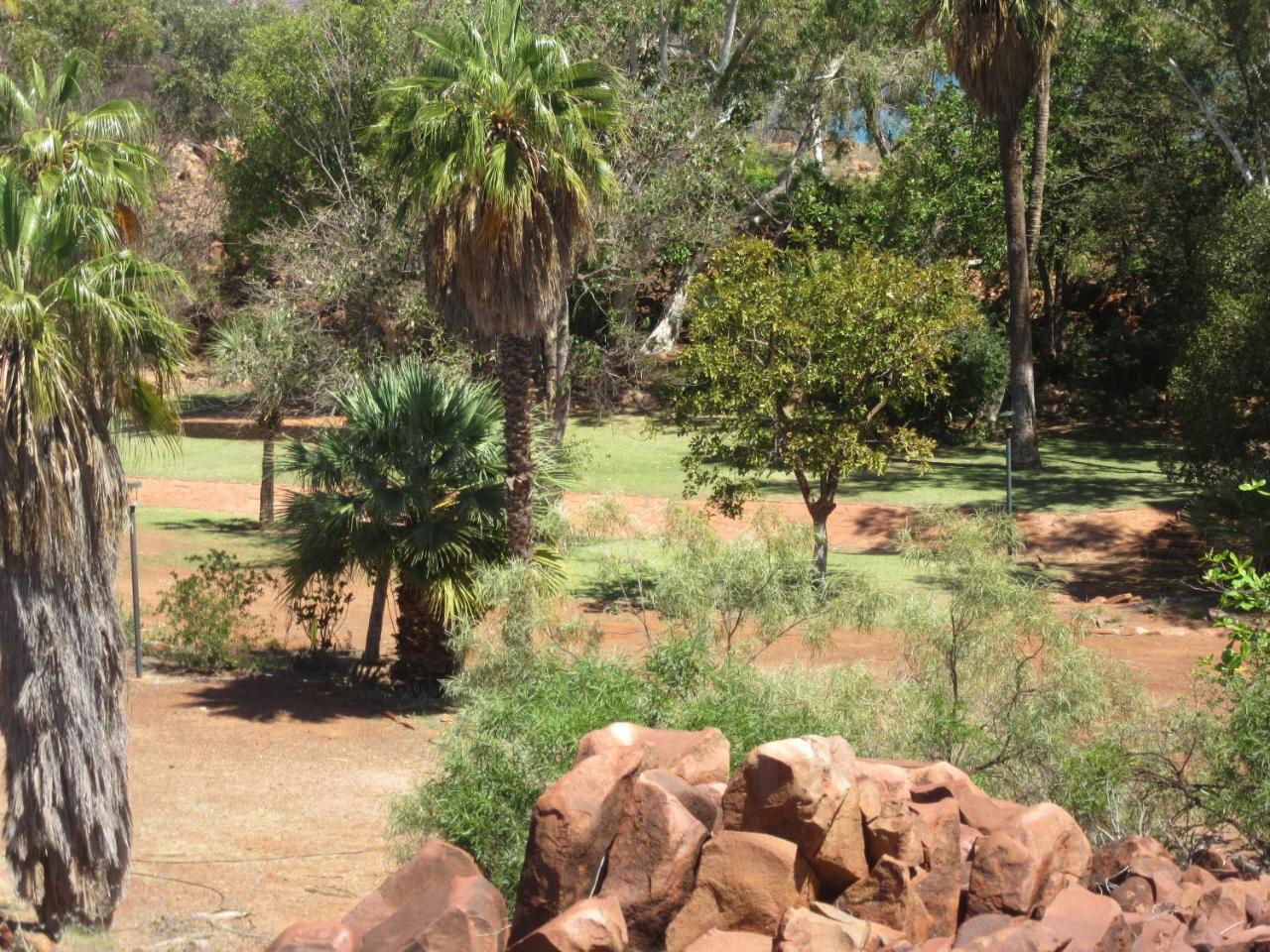 Dampier Mermaid Hotel Karratha Extérieur photo